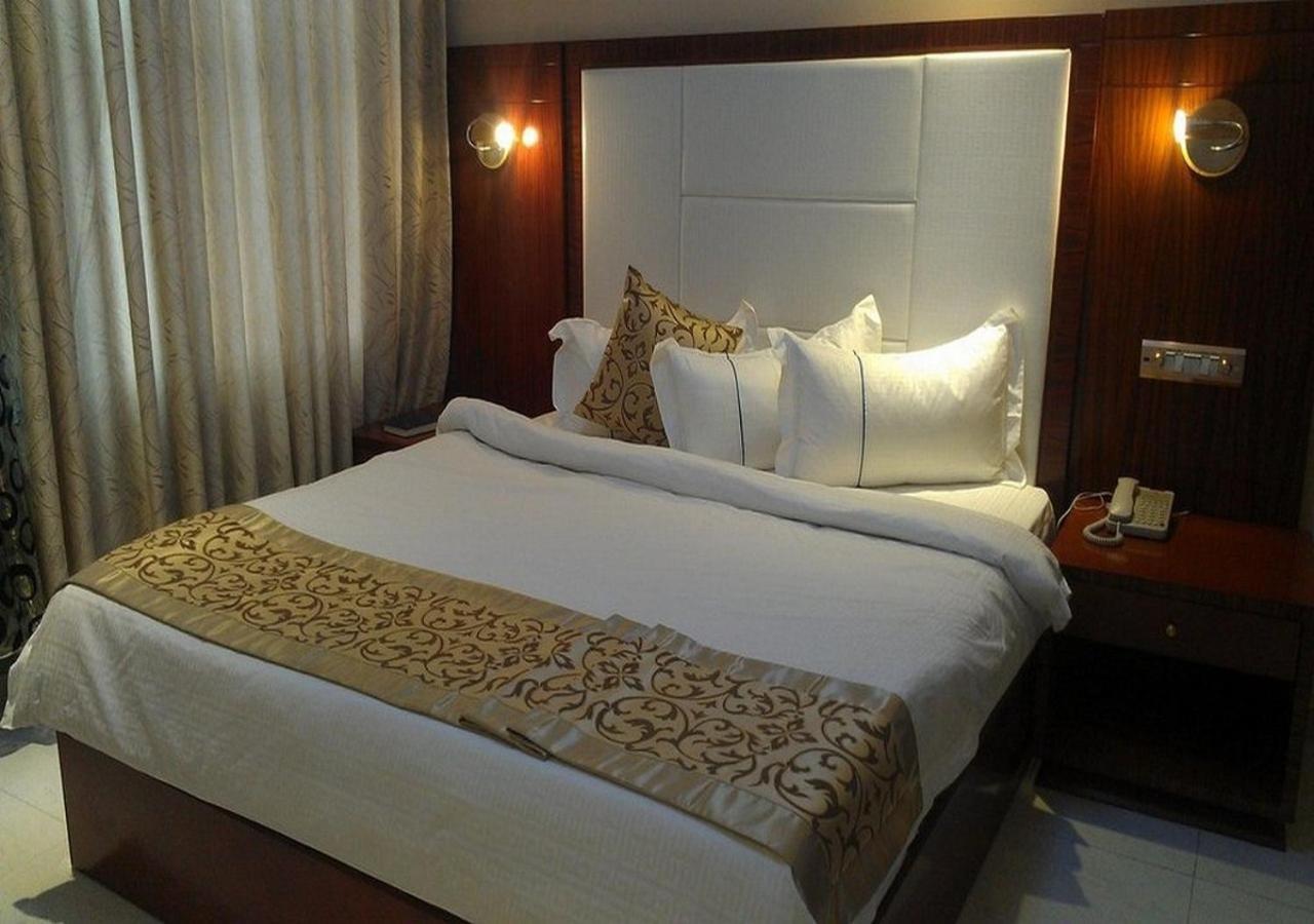 Sun Beach Hotel Cotonou Eksteriør billede