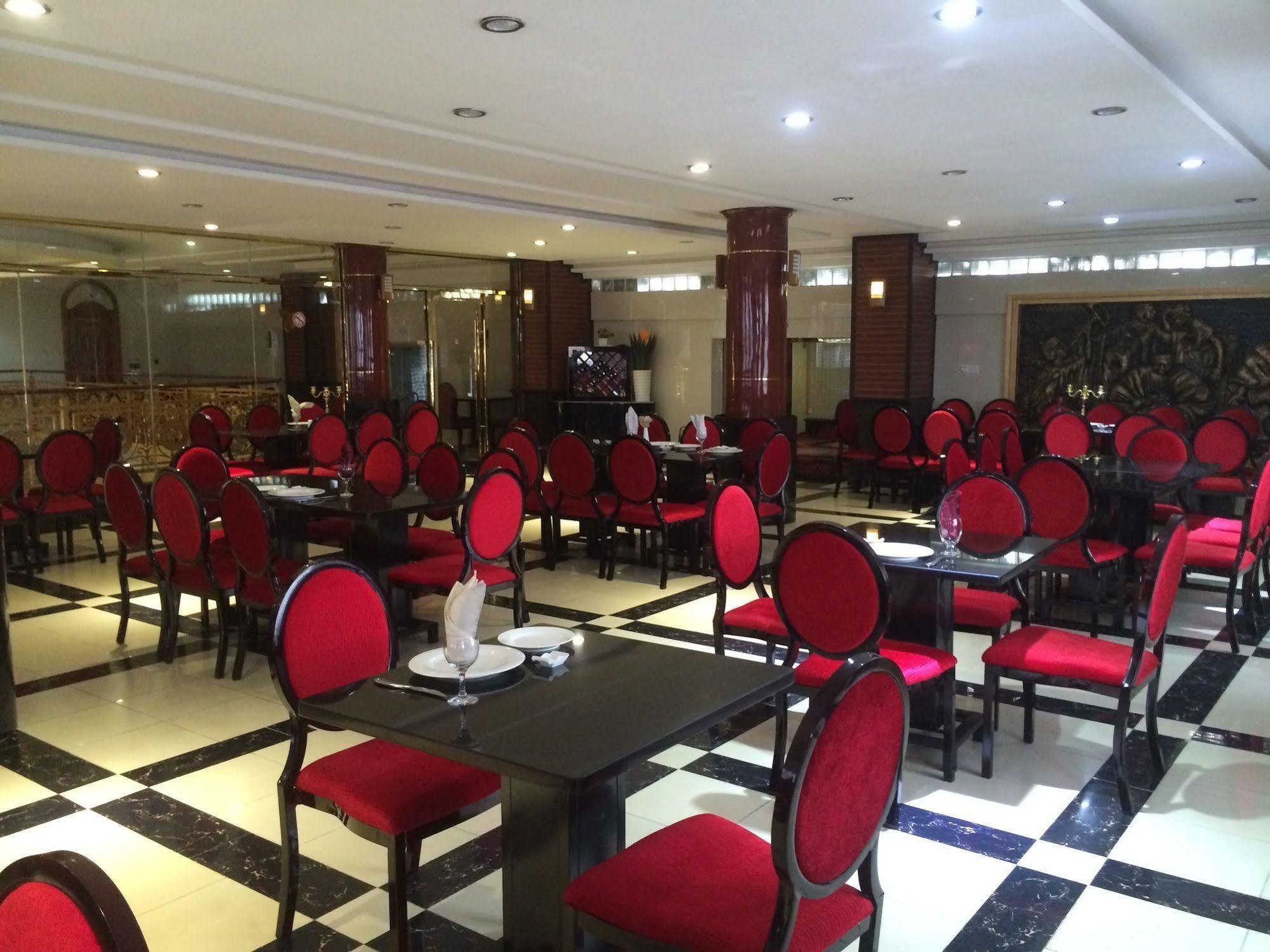 Sun Beach Hotel Cotonou Eksteriør billede