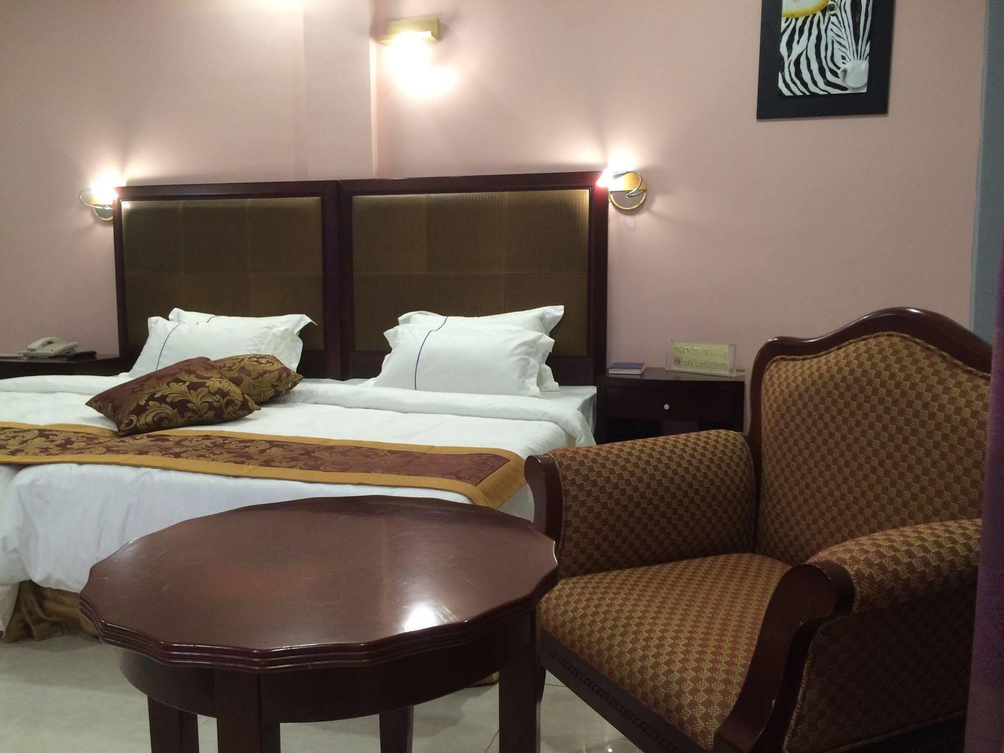 Sun Beach Hotel Cotonou Eksteriør billede