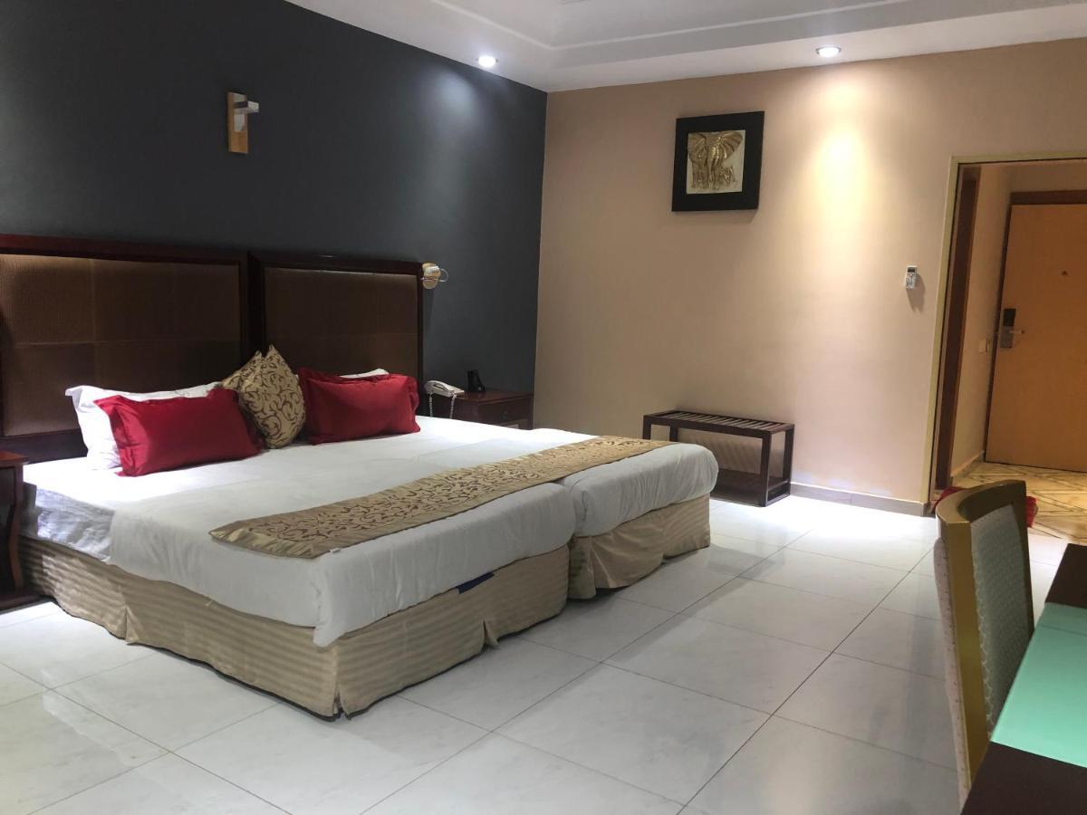 Sun Beach Hotel Cotonou Eksteriør billede