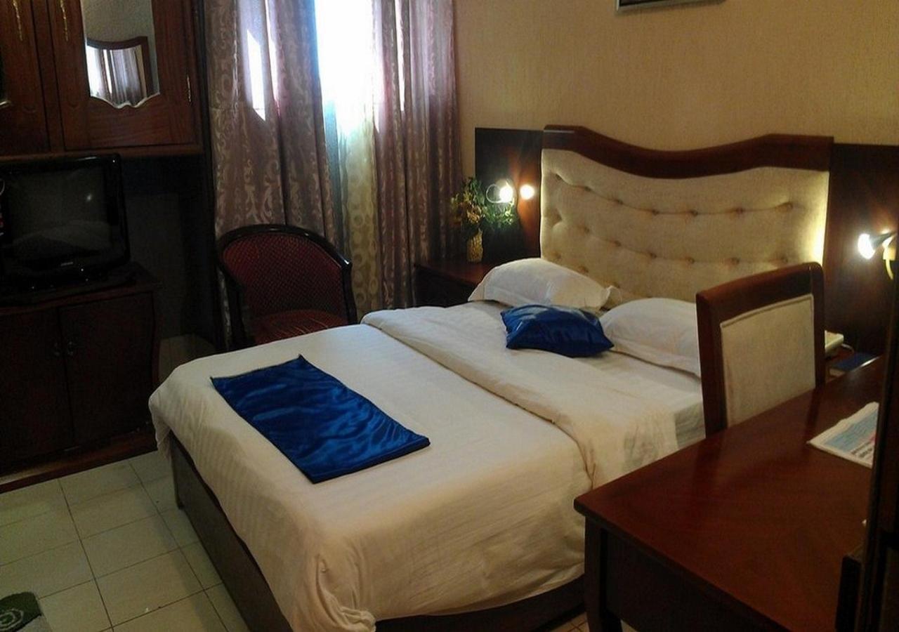 Sun Beach Hotel Cotonou Eksteriør billede